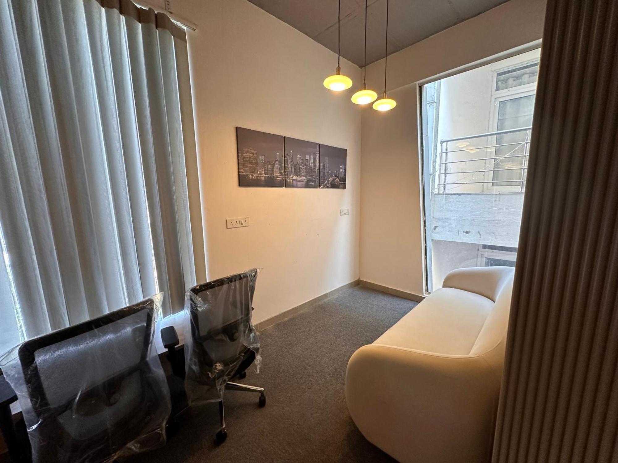 Blr Pods Hotel Bangalore Eksteriør billede
