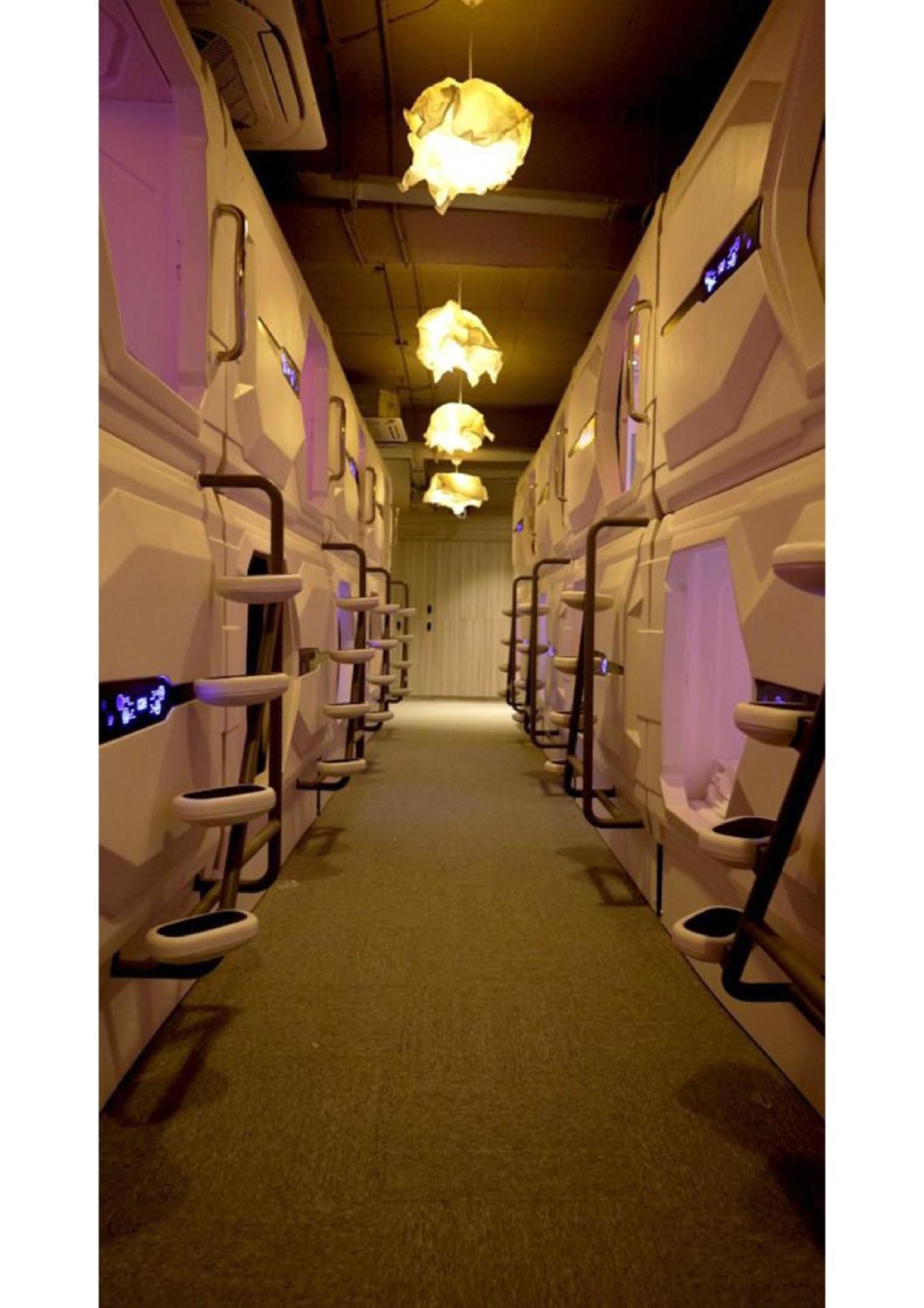 Blr Pods Hotel Bangalore Eksteriør billede
